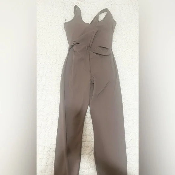 SPANX deep dive booty boost jumpsuit - Picture 7 of 7